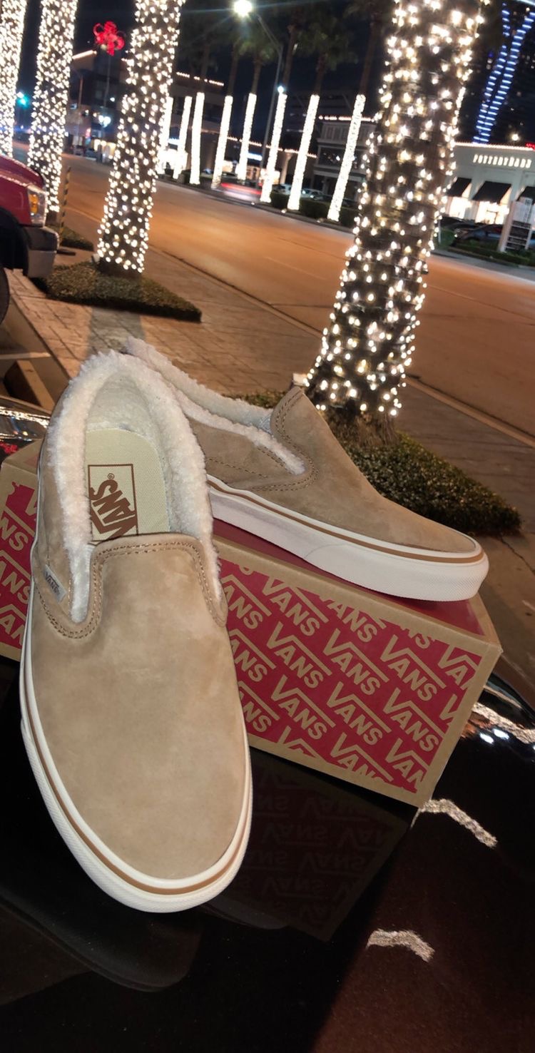 Revive Bake Other places Furry Slip On Vans Germany, SAVE 52% - aveclumiere.com