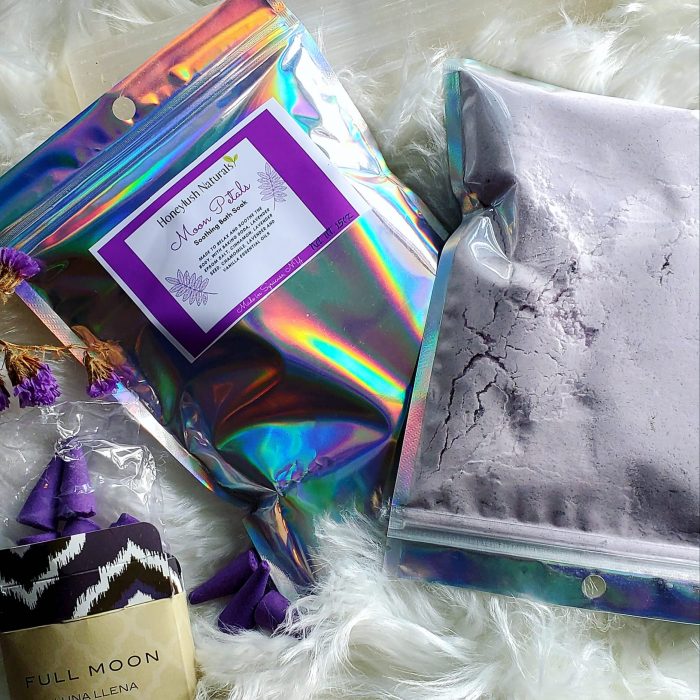 Have you ever taken a midnight bath? Moon petals is perfect for those moon rituals and vibez ?.  ...