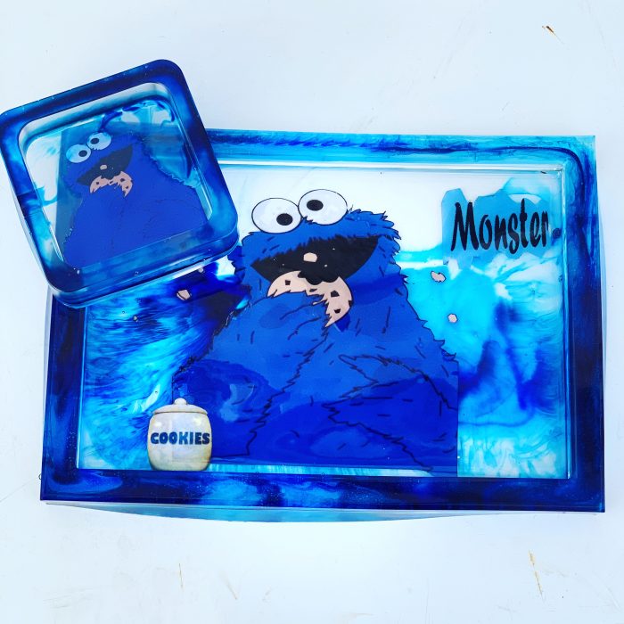 Rolling tray and ashtray Cookie Monster theme
