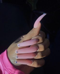 baby pink nails!