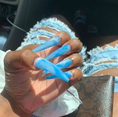 blue tiedye nails