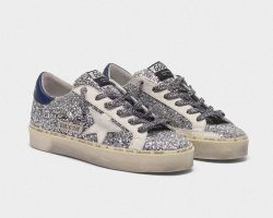 tinges all golden goose outlet looks with a