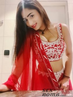 9711108085 Low Cheap Rate Call Girls In Noida Sector 29 Delhi NCR