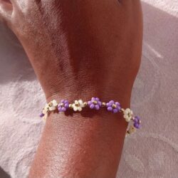 Handmade Beaded Daisy Flower Bracelet Purple & Cream